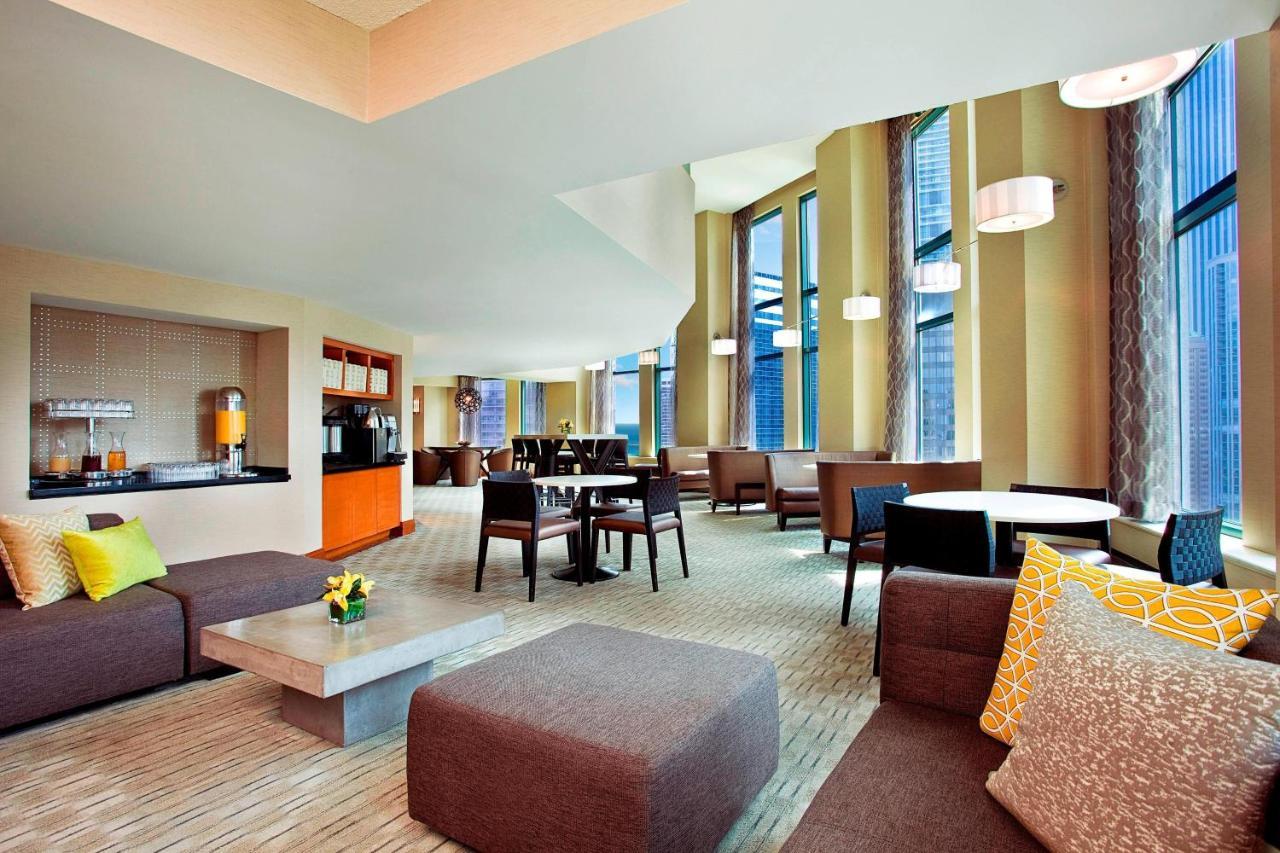 Sheraton Grand Chicago Riverwalk Buitenkant foto